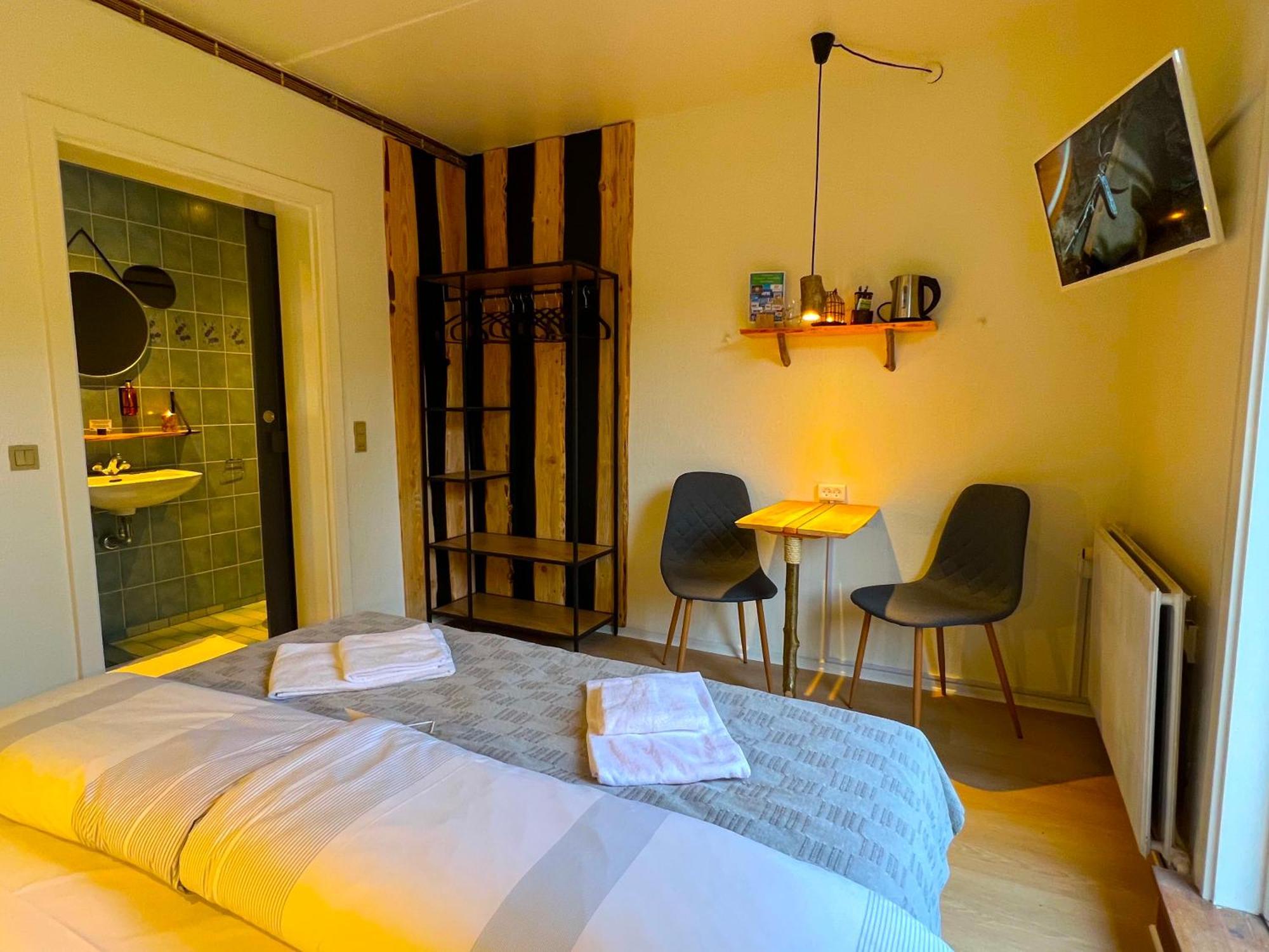 רונה Hotel Skovly מראה חיצוני תמונה